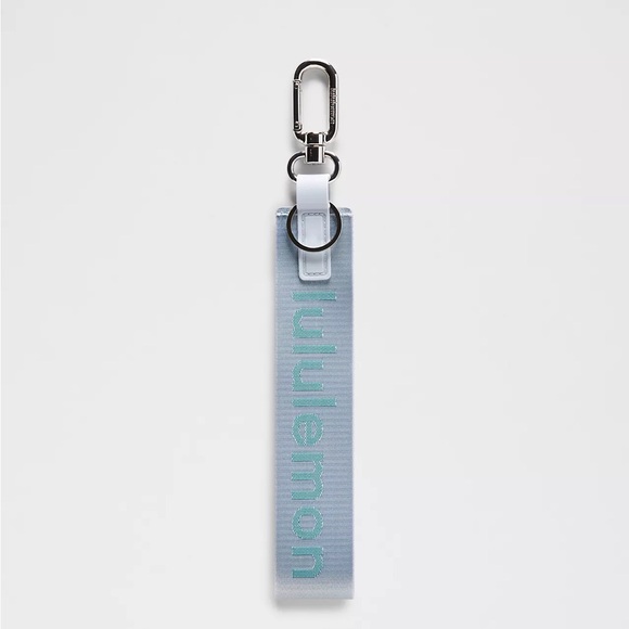 Lululemon Never Lost Keychain- Starch Blue/Sonic Teal - Picture 1 of 4